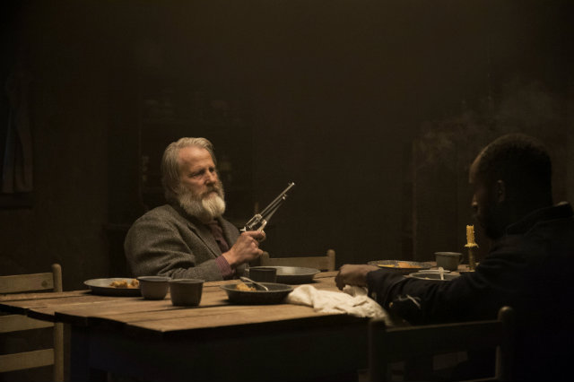 Jeff Daniels estrela a minissérie Godless. Foto: Netflix/Divulgação/