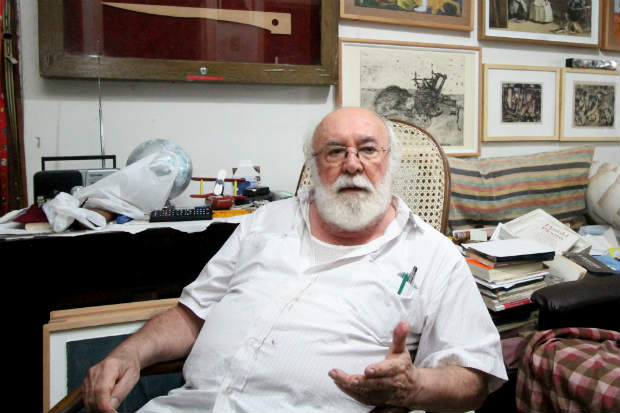 O artista visual Montez Magno, de 83 anos, continua em plena atividade. Crédito: Nando Chiappetta/Divulgação/