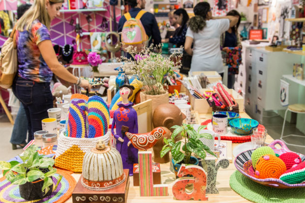 Artigos de decoração também podem ser encontrados no projeto. Foto: Casa Viva/Divulgação