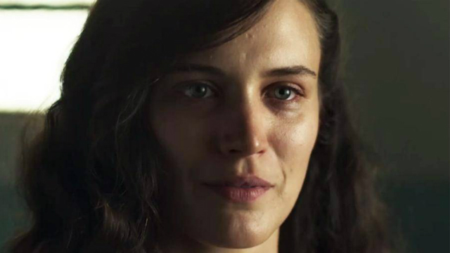 Clara se surpreende ao saber que todos achavam que ela estava morta. Foto: Globo/Divulgação