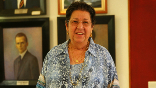 Recifense é autora do livro Rota Inversa, Descobrindo Portugal. Foto: Paulo Paiva/DP