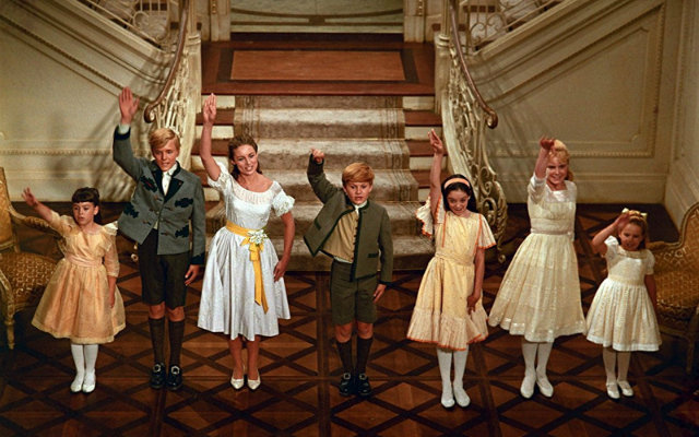 Heather é a penúltima, da esquerda para a direita. Na foto, também estão Charmian Carr, Angela Cartwright, Duane Chase, Nicholas Hammond, Kym Karath e Debbie Turner. Foto: 20th Century Fox/Divulgação/ Heather é a penúltima, da esquerda para a direita. Na foto, também estão Charmian Carr, Angela Cartwright, Duane Chase, Nicholas Hammond, Kym Karath e Debbie Turner. Foto: 20th Century Fox/Divulgação/