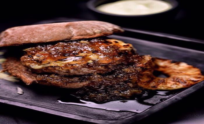 Tenho Fome - Taverna Burgbeer. Foto: Divulgação 