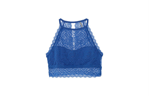 A marca italiana de roupas íntimas oferece diversas opções de calcinhas, sutiãs e bodies em cores vibrantes, a partir de 39 reais. Foto: Intimissimi/Divulgação/ A marca italiana de roupas íntimas oferece diversas opções de calcinhas, sutiãs e bodies em cores vibrantes, a partir de 39 reais. Foto: Intimissimi/Divulgação/
