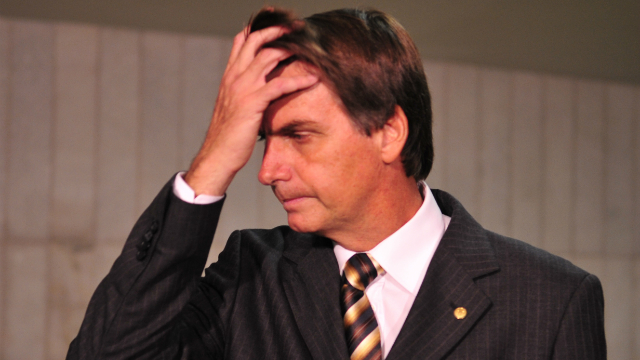 Na letra, os compositores falam sobre posi&ccedil;&otilde;es pol&iacute;ticas bastante pol&ecirc;micas defendidas pelo parlamentar como a interven&ccedil;&atilde;o militar. Foto: Renato Ara&uacute;jo/ABr/