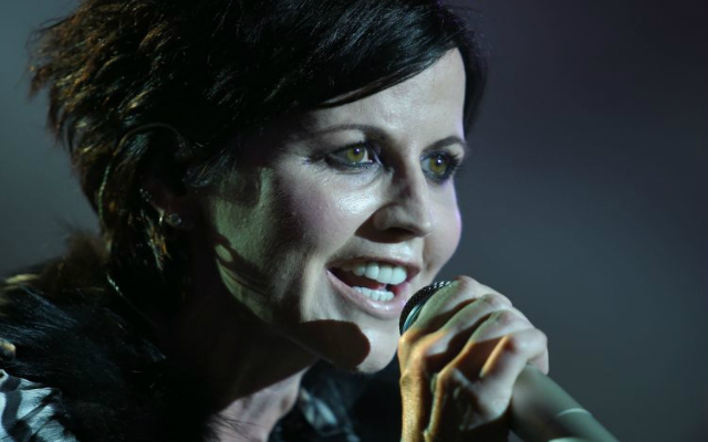 O enterro será reservado à família da cantora nesta terça (23/1). Crédito: Guillaume Souvant/Divulgação/Crédito: Guillaume Souvant/Divulgação O enterro será reservado à família da cantora nesta terça (23/1). Crédito: Guillaume Souvant/Divulgação/Crédito: Guillaume Souvant/Divulgação