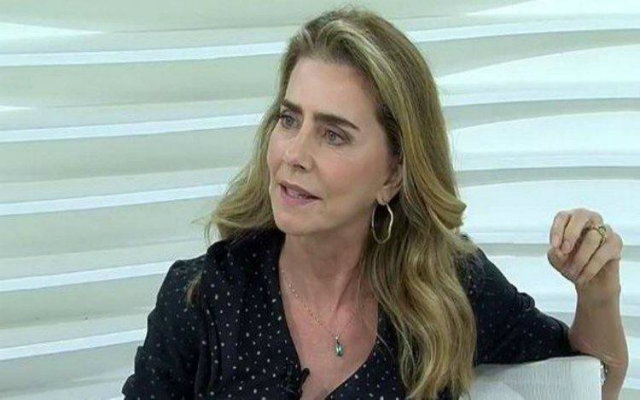 Maitê Proença durante sua participação no programa 'Roda Viva'. Foto: TV Cultura/Reprodução/