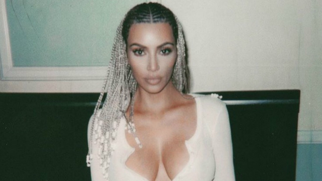 Kardashian publicou diversas fotos sensuais em rede social. Foto: Instagram/Reprodução/