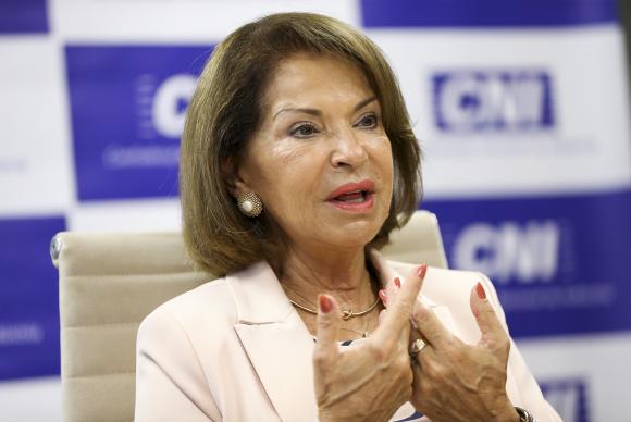 O novo Enem ser&aacute; discutido em semin&aacute;rio com representantes de entidades privadas e do Conselho Nacional

de Secret&aacute;rios de Educa&ccedil;&atilde;o, diz a ministra interina Maria Helena Guimar&atilde;es. Foto: Marcelo Camargo/Ag&ecirc;ncia Brasil/