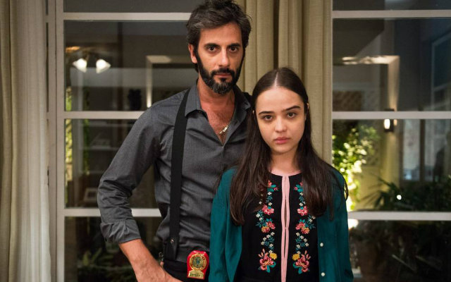 Novela mostra relação entre padrasto e enteada anos após os abusos. Foto: Globo/Divulgação/ Novela mostra relação entre padrasto e enteada anos após os abusos. Foto: Globo/Divulgação/
