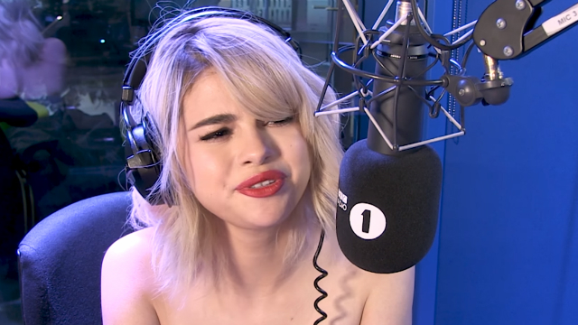 Cantora deu entrevista para a rádio BBC 1. Foto: YouTube/Reprodução/ Cantora deu entrevista para a rádio BBC 1. Foto: YouTube/Reprodução/