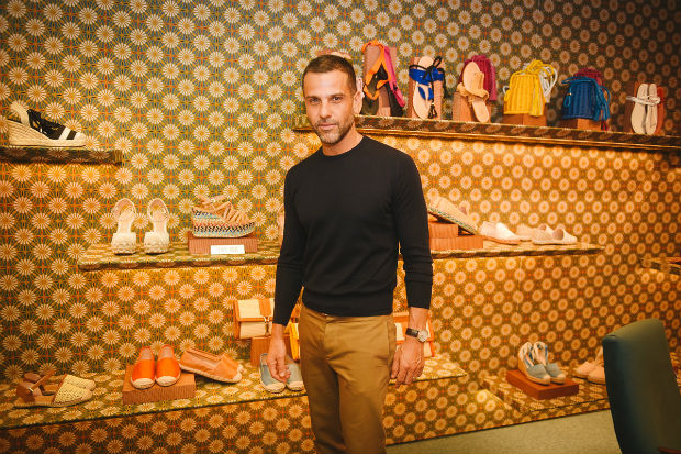 O evento será realizado na Flagship Store nos Jardins em São Paulo. Foto: Shutz/Divulgação/ O evento será realizado na Flagship Store nos Jardins em São Paulo. Foto: Shutz/Divulgação/