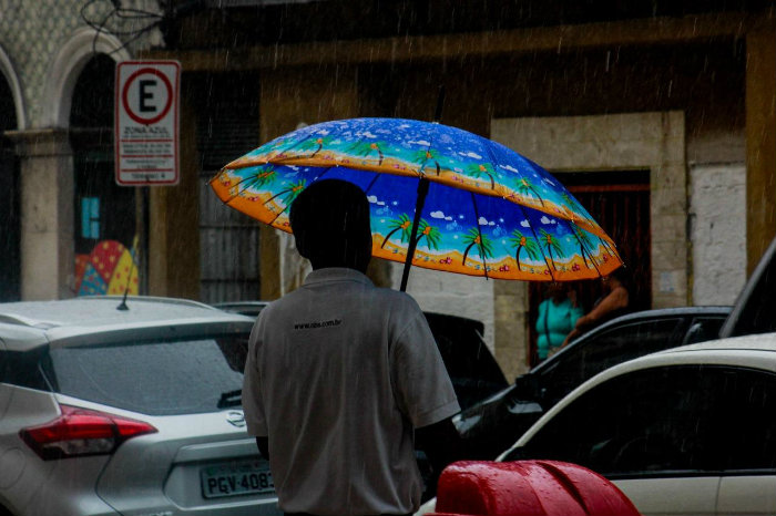 A previsão é de mais chuva em todo o estado nesta quarta-feira (21). Foto: Thalyta Tavares/Esp DP (Foto: Thalyta Tavares/Esp DP) A previsão é de mais chuva em todo o estado nesta quarta-feira (21). Foto: Thalyta Tavares/Esp DP/Foto: Thalyta Tavares/Esp DP