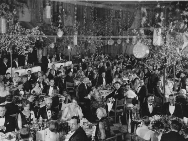 A primeira cerimônia do Oscar foi acompanhada por 270 pessoas que estavam em um salão do Hollywood Roosevelt Hotel, em Los Angeles (EUA). Foto: Divulgação/Oscars/ A primeira cerimônia do Oscar foi acompanhada por 270 pessoas que estavam em um salão do Hollywood Roosevelt Hotel, em Los Angeles (EUA). Foto: Divulgação/Oscars/