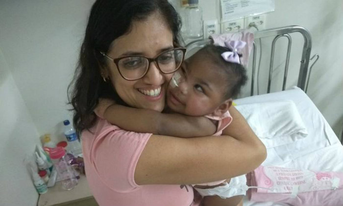 "Quando eu vi a foto, sabia que era a minha filha. Isso tudo vai al&eacute;m da doen&ccedil;a dela%u201D, disse a m&atilde;e. Foto: Arquivo Pessoal/