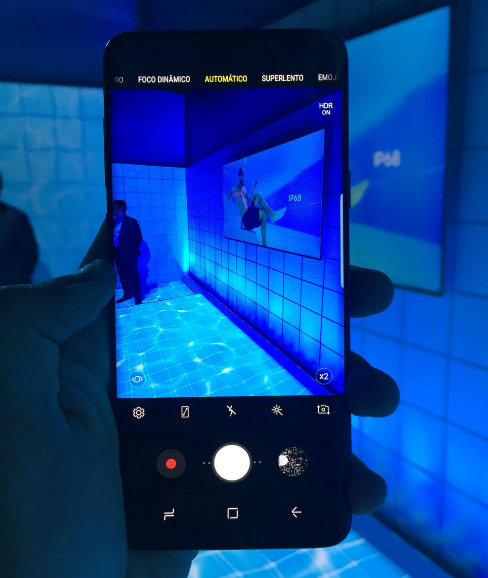Testes que o Diario fez no pré-lançamento comprovam qualidade da melhor câmera para smartphones do mercado. Foto: Diogo Carvalho/DP/