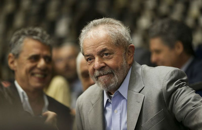Defesa do ex-presidente alegou que julgamento da última quarta-feira precisa ser examinado por um tribunal independente
Foto: Marcelo Camargo / Agência Brasil/ Defesa do ex-presidente alegou que julgamento da última quarta-feira precisa ser examinado por um tribunal independente
Foto: Marcelo Camargo / Agência Brasil/