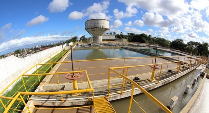 Equipamentos da Esta&ccedil;&atilde;o Elevat&oacute;ria do Sistema Alto do C&eacute;u est&atilde;o parados depois de terem sido alagados. Foto: Compesa/Divulga&ccedil;&atilde;o