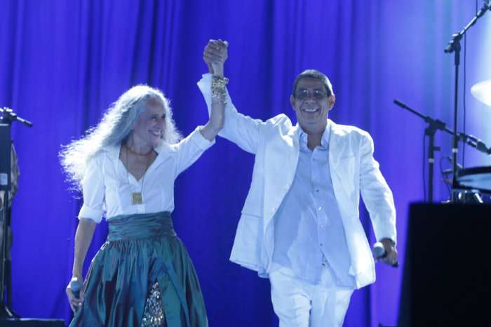 Público pernambucano vibrou com a presenta de dos grandes nomes da música brasileira. Foto: Luiz Fabiano/Divulgação