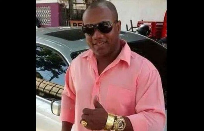/Corpo de Carlos foi atingido por dois tiros e encontrado dentro de carro na Zona Oeste do Rio de Janeiro
Foto: Facebook / Reprodução