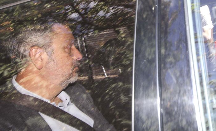 Antônio Palocci na sede da Justiça Federal, em Curitiba, na última segunda-feira (8). Ele é acusado de envolvimento com desvio de dinheiro da Petrobrás. Foto: Rodrigo Félix Leal/Futura Press/ Antônio Palocci na sede da Justiça Federal, em Curitiba, na última segunda-feira (8). Ele é acusado de envolvimento com desvio de dinheiro da Petrobrás. Foto: Rodrigo Félix Leal/Futura Press/