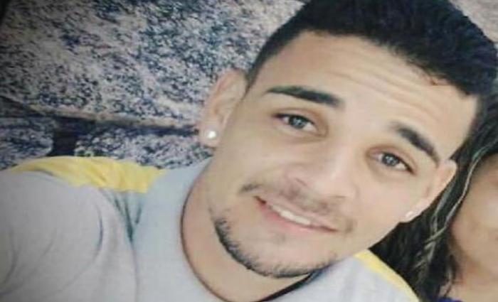Em nota, a empresa disse que está prestando assistência à família do funcionário e irá investigar as causas do acidente. Foto: Reprodução/Facebook/