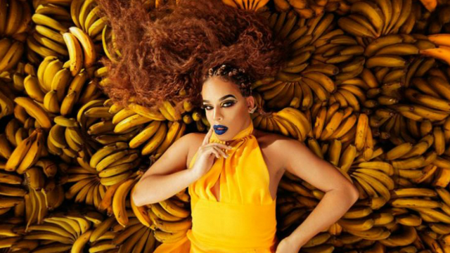 Drag queen é intérprete de Bumbum de Ouro, um dos sucessos do carnaval de 2018. Foto: Gloria Groove/Divulgação/