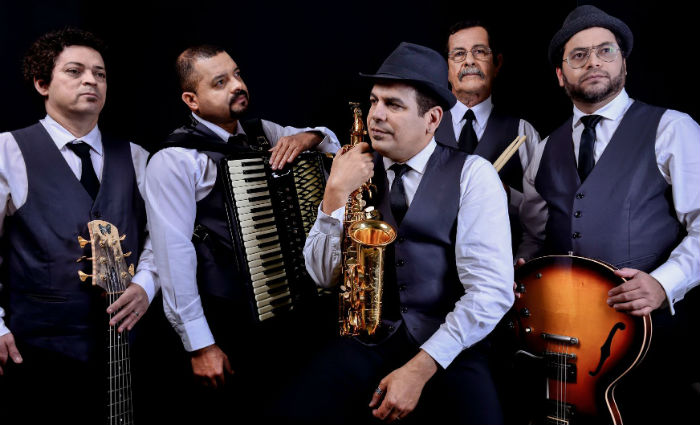 Queinteto formado pelo Maestro Spok, Adelson Silva, Helio Silva, Beto Hortiz e Renato Bandeira apresenta novo projeto Foto: Panela Jazz/Divulgacao/Foto: Panela Jazz/Divulgacao
