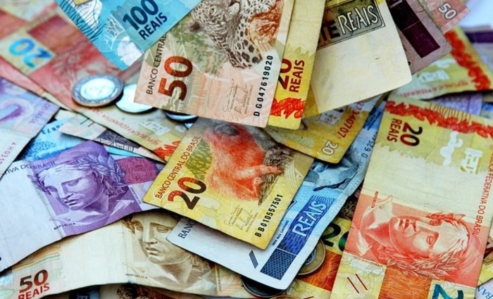 A expectativa de que os juros americanos subam mais rapidamente que o esperado é o motor comum para a desvalorização de 33 moedas em todo o mundo neste mês. Foto: Pixabay/Reprodução/