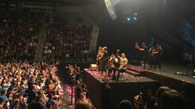 O grupo prestou uma homenagem a Milton Nascimento na hora de interpretar O Sol. Foto: Helv&eacute;cio Carlos/E.M/D.A Press/