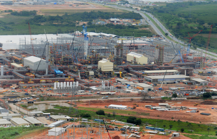 Operação atualmente processa menos da metade da capacidade total prevista. A pendência é a entrega do Trem 2 de refino. Foto: Teresa Maia/DP/ Operação atualmente processa menos da metade da capacidade total prevista. A pendência é a entrega do Trem 2 de refino. Foto: Teresa Maia/DP/