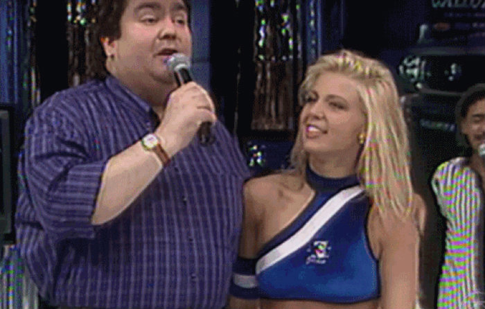 Sheila e Fausto Silva em 1998 (foto: TV Globo/Reprodução)