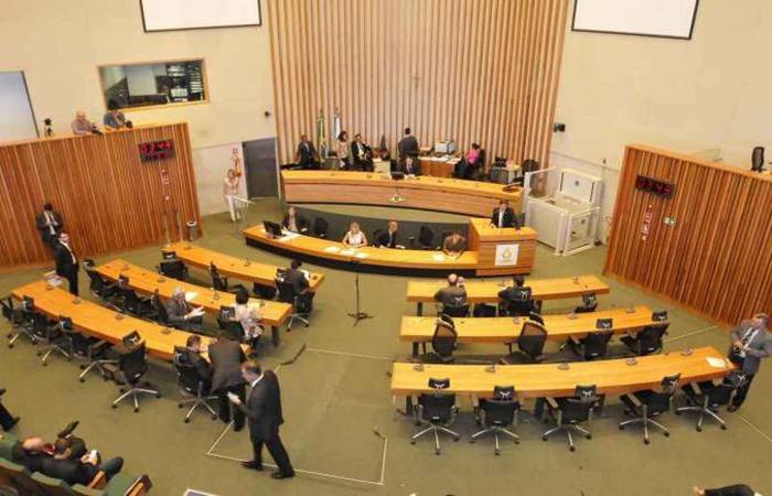 Parlamentares se dizem perseguidos e afirmam acreditar em desfecho favorável. Apenas seis estão livres de inquéritos. Foto: Antonio Cunha/CB/D.A Press/