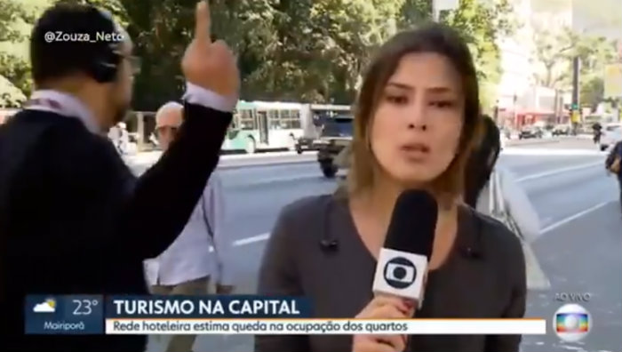 'Que feio isso, mo&ccedil;o', disse a rep&oacute;rter. (foto: TV Globo/Reprodu&ccedil;&atilde;o)/