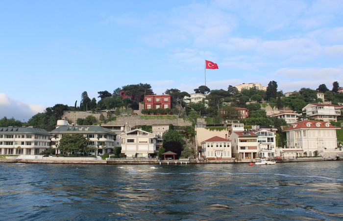 Passeio de barco pelo estreito de Bósforo