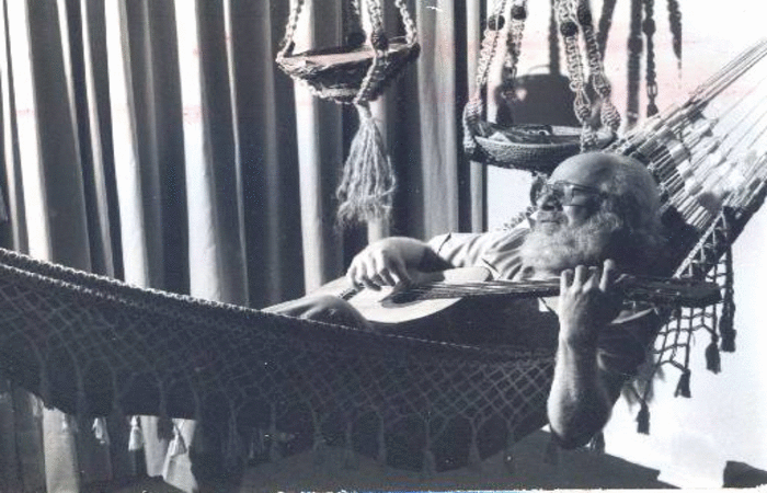 Sanfoneiro de renome, Sivuca morreu em 2006, aos 76 anos, sendo Sivuca, como quis Nelson Ferreira e como propagou a Rádio Clube, emissora que o lançou para a fama. Foto: Arquivo DP/D.A Press/ Sanfoneiro de renome, Sivuca morreu em 2006, aos 76 anos, sendo Sivuca, como quis Nelson Ferreira e como propagou a Rádio Clube, emissora que o lançou para a fama. Foto: Arquivo DP/D.A Press/