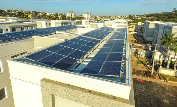 Construtora está adotando a instalação de painéis fotovoltaicos para gerar energia solar para áreas comuns. Foto: MRV/Divulgação/