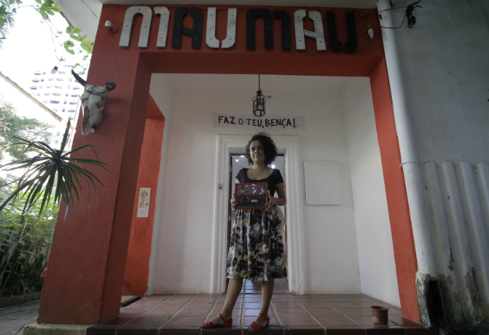 Lia Letícia comanda a casa ao lado de Irma Brown./Foto: Leo Malafaia/Esp. DP Lia Letícia comanda a casa ao lado de Irma Brown./Foto: Leo Malafaia/Esp. DP