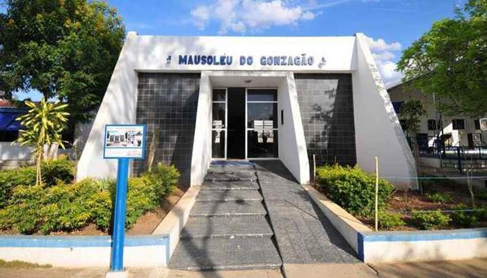 Mausoléu de Gonzagão na cidade de Exu, em Pernambuco. Foto: Alexandre Guzanshe/EM/D.A Press
