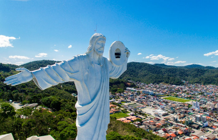 Cristo Luz é ponto turistico obrigatório na cidade. Foto: Power Produtora