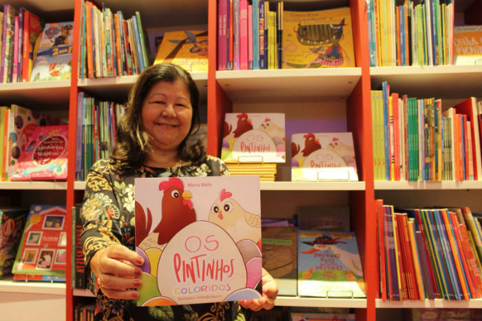 O livro, escrito por Maria Melo, tem ilustrações da pernambucana Amanda Aquino. Foto: Anamaria Nascimento/DP./