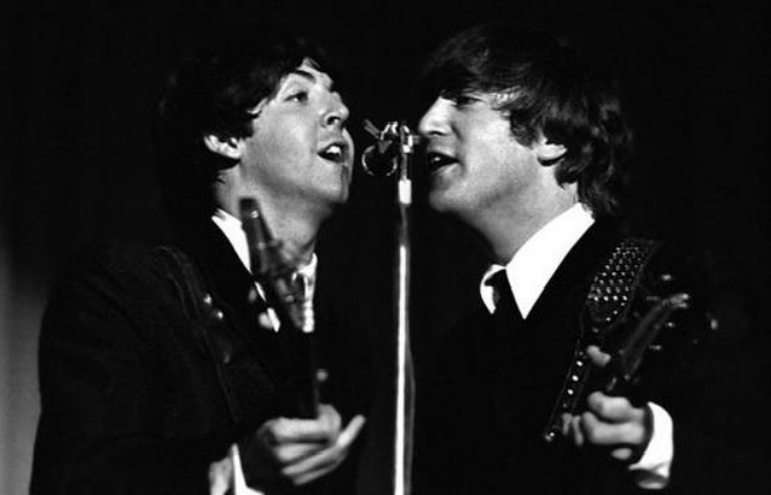 Dupla ficou conhecida por compor diversas canções. Foto: Reprodução da Internet/ Dupla ficou conhecida por compor diversas canções. Foto: Reprodução da Internet/