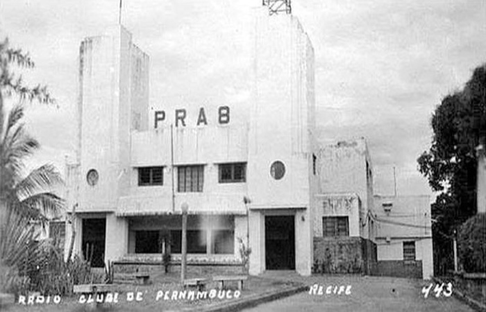 Prédio histórico que abrigou a PRA8, a Rádio Clube, a Pioneira, fundada em abril de 1919. Foto: Reprodução/Internet/ Prédio histórico que abrigou a PRA8, a Rádio Clube, a Pioneira, fundada em abril de 1919. Foto: Reprodução/Internet/