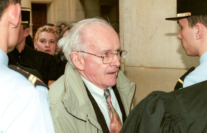 Faurisson alegava que o genocídio dos judeus pelos nazistas era uma mentira para obter subvenções e que os deportados morreram por causa da desnutrição e das doenças. Foto: MICHEL GANGNE / AFP/ Faurisson alegava que o genocídio dos judeus pelos nazistas era uma mentira para obter subvenções e que os deportados morreram por causa da desnutrição e das doenças. Foto: MICHEL GANGNE / AFP/