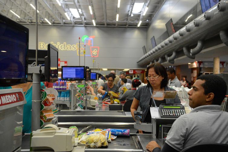Índice de Preços ao Consumidor-Classe 1 acumula inflação de 4,09% no ano e de 4,28% nos últimos 12 meses. Foto: Arquivo/Tânia Rêgo/Agência Brasil/ Índice de Preços ao Consumidor-Classe 1 acumula inflação de 4,09% no ano e de 4,28% nos últimos 12 meses. Foto: Arquivo/Tânia Rêgo/Agência Brasil/