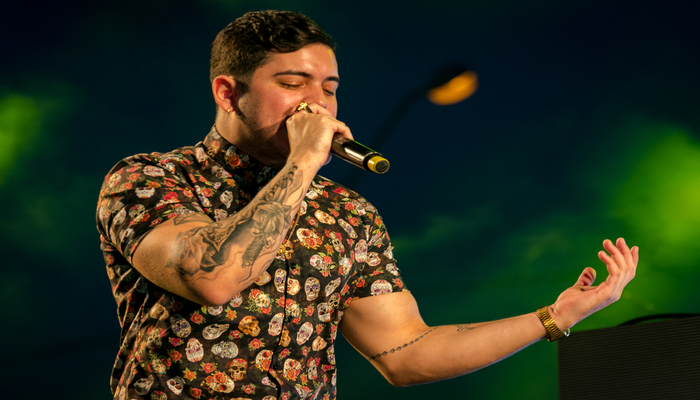 Artista da KondZilla, Mc Matheuzinho é uma das atrações da Fica Comigo no Recife. Foto: Kaio Lima