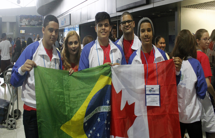 Mais de sete mil estudantes j&aacute; fizeram o interc&acirc;mbio atrav&eacute;s da a&ccedil;&atilde;o - Foto: Shilton Araujo/Esp.DP/