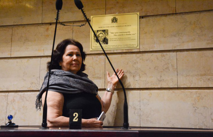 A  vereadora  Teresa  Bergher,  uma  das  autoras  da proposta  que  deu  o  nome  de  Marielle  Franco  &agrave;  C&acirc;mara  Municipal  do  Rio  de  Janeiro. Foto: Julia  Maia/Divulga&ccedil;&atilde;o/C&acirc;mara  Municipal  do  Rio  de  Janeiro/