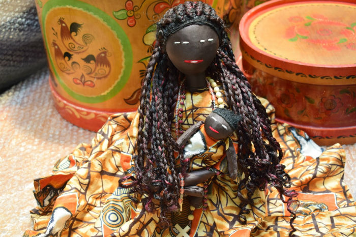 A Nossa Senhora africana, com o cabelo em dreadlock, é uma das peças exibidas. Foto: Fundaj/Divulgação./ A Nossa Senhora africana, com o cabelo em dreadlock, é uma das peças exibidas. Foto: Fundaj/Divulgação./