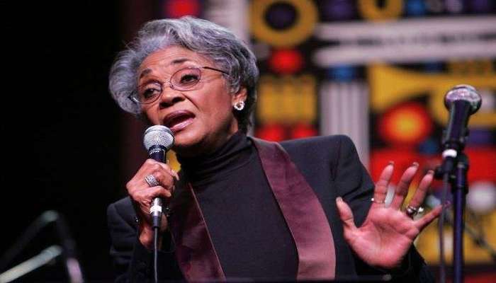 Nancy Wilson também foi marcada pelo ativismo em busca de direitos raciais. Foto: AFP Photo/ Nancy Wilson também foi marcada pelo ativismo em busca de direitos raciais. Foto: AFP Photo/